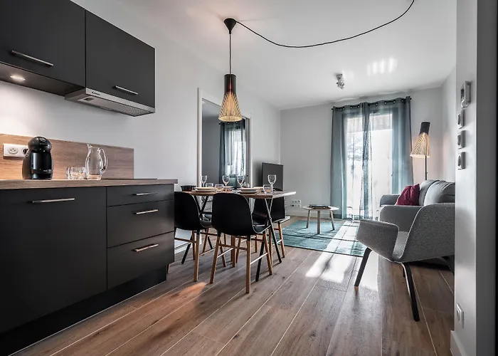 Aparthotel La Grange Des Peres Annecy